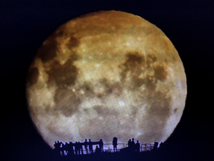 super moon Wellington